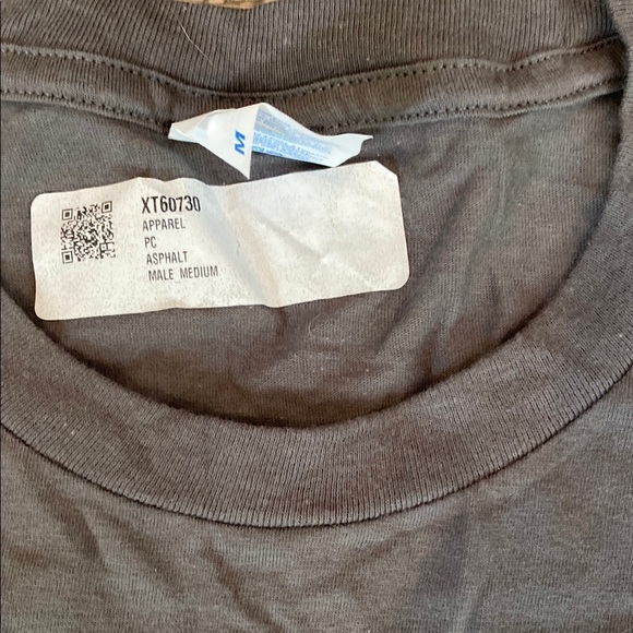 Cupcake Graphic "You Know You Want Me" Playful Crewneck Tee Shirt Gray & Pink M - Picture 3 of 6